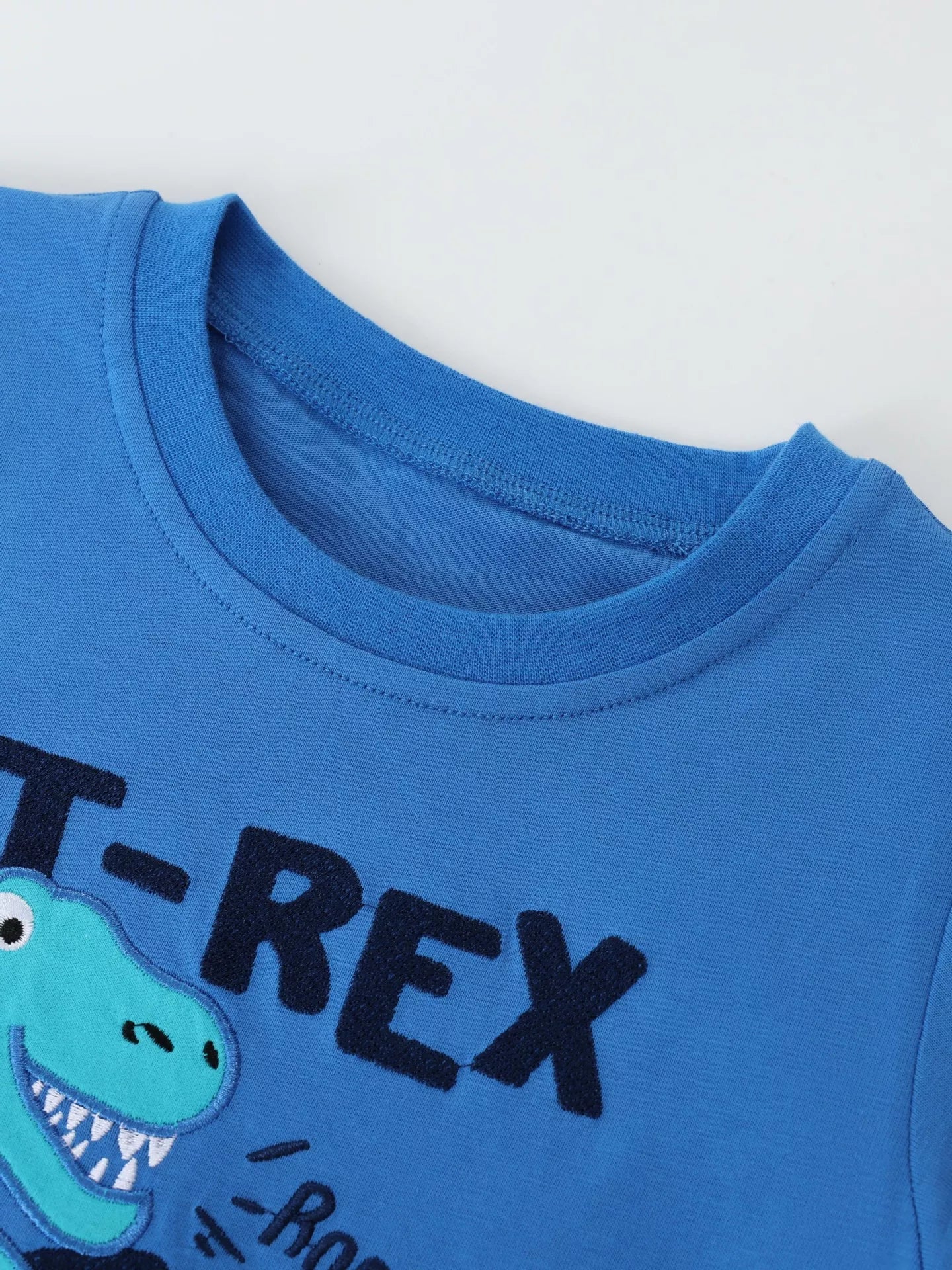 2ae05af8682746219e5ce29daa0a0795-Max-Origin